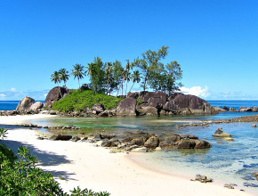 Grand-Anse-Beach-Rocky-–-Seychelles